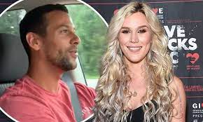 Joss Stone Is Pregnant Singer And American Boyfriend Expecting Baby Daily Mail Online