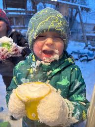 Happy snow day from Ms. Maria and Big D's Preschool and  Childcare❄️❄️❄️❄️❄️⛄️