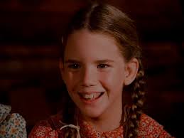 I was just watching the first episode of Route 66, which first aired in 60.  I thought this young lady looked familiar, and then realized she looks a  lot like a little