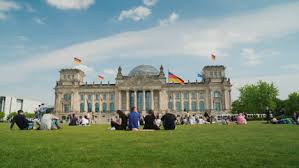 Should you visit the bundestag in berlin? Free Bundestag Stock Video Footage Download 4k Hd 32 Clips