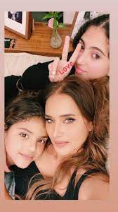 New york, and other egyptian films, karim was the recipient of a. The Last Appearance Of Nelly Karim With Her Two Daughters Archyde
