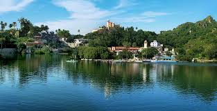 Mount Abu Tourist Places to Visit, Tour Packages, Sightseeing and  Attractions