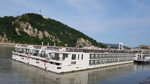 Are you in budapest?show us!tag us! Danube River Disaster Goes Back To Viking Siegin Budapest Teller Report