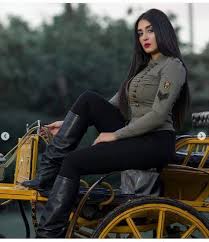 وقد تعاونا تامر شلتوت ، وميار الغيطي من قبل في عدة أعمال درامية ، ومن المعروف أن كلاً من تامر شلتوت والفنانة ميار الغيطي ، تجمعهما علاقة صداقة من قبل ، وقد كللت هذه العلاقة بالزواج السعيد. ØµØ¯Ù‰ Ø§Ù„Ø¨Ù„Ø¯ Ø¬ÙŠÙ‡Ø§Ù† Ø®Ù„ÙŠÙ„ ÙÙŠ Ø¬Ù„Ø³Ø© ØªØµÙˆÙŠØ± Ø¬Ø¯ÙŠØ¯Ø©