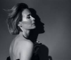 (though it's allen's film debut, she has a natural ease that cuts against. The Captivating Sarah Paulson Why One Of Hollywood S Most Elusive By Rebekah Gonzalez The Annex Medium