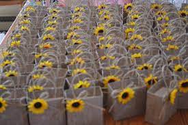 50 Sunflower Inspired Wedding Ideas Sunflower Party Sunflower Themed Wedding Sunflower Birthday Parties