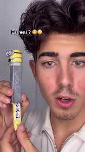 Dibujo random hecho con un lapicero creo jeje espero les guste #pez #f...