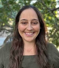 Katie Mcdade's Instagram, Twitter & Facebook