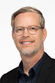 Chris Meek's Instagram, Twitter & Facebook