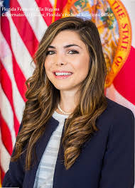 Taylor Paddock's Instagram, Twitter & Facebook