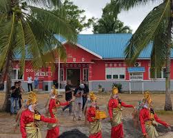 Check spelling or type a new query. Tari Tepak Sirih Tarian Penyambutan Asli Riau Dengan Nilai Nilai Budi Pekerti Yang Tinggi