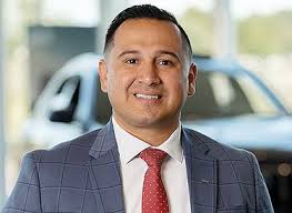 Paul Gomez's Instagram, Twitter & Facebook