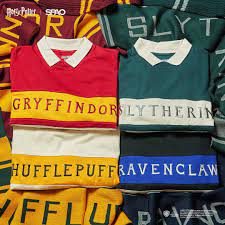 The 'official' sweater you need to show your support for your. Spao X Harry Potter Quidditch Sweater Harumio