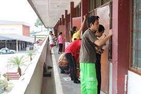 This video is a montage of students from smksisii (smk sultan idris shah ii), gerik, perak. Rebuilding Hope R Age R Age