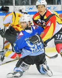 Mr president, there are two important reports on this evening 's agenda. Vs Eishockey Serc Heute Mit Verletzten In Kaufbeuren Nachrichten Schwarzwalder Bote