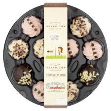 The Cake Crew 12 Cupcake Platter Iceland Foods