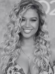 We miss our lovely fans and say "Hello" when you see this lovely photo