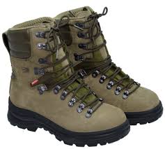 Jeżeli planujesz w wakacje przemierzać szczyty górskie warto pamiętać o kilku podstawowych zasadach postępowania. Buty Trekkingowe Gorskie Extreme Firmy Demar R 40 7442199981 Oficjalne Archiwum Allegro