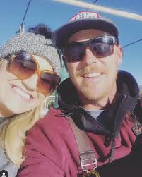 Renee Glaze (@reneedglaze) • Instagram photos and videos