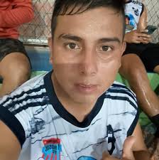 💔 ¡OFICIAL! LUIS ADVÍNCULA SE RETIRA DE LA SELECCIÓN PERUANA 🇵🇪 Con  lágrimas en los ojos, Lucho dice adiós a la Blanquirroja… otra vez. 😢⚽  Gracias por tu entrega, garra y corazón