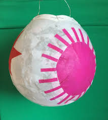 Einfache Laterne Basteln Butterbrotpapier Auf Einen Luftballon Kleben Und Verzieren Laternen Basteln Basteln Luftballons