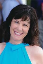 Adele Gillis's Instagram, Twitter & Facebook