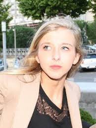 Contacts professionnels de Chloé SIMON