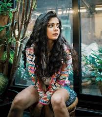 27 Photos Of Beautiful And Charming Mithila Palkar That Has Caught Our Attention For all of last year, there's no way you could have missed the omnipresent mithila palkar. beautiful and charming mithila palkar