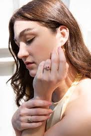 Constance Ring's Instagram, Twitter & Facebook