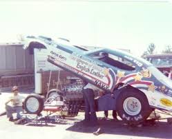 Tom mcewen barracuda funny car. Photos Of Tom Mcewen S Barracuda Drag Car Tom Mcewen Funny Car Drag Queens Pinterest Car Humor Funny Car Drag Racing Drag Racing Cars