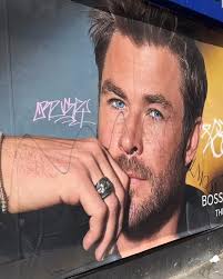 Philip Malan grew up in Stellenbosch in a musical family. He started  playing guitar at age 9 and wenton to complete his BMus degree in Music  Education at Stellenbosch University in 2010.