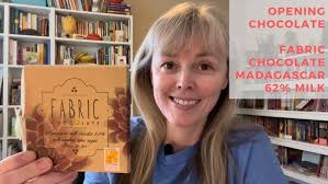Opening Chocolats Monarque's 74% Jaguar Cacao Bar