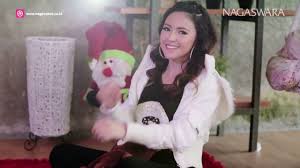 Aktif menyanyi lagu cover di aplikasi smule dan laman youtube. Baby Shima Makan Hati Official Music Video Youtube
