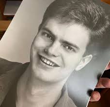 Jovem da cidade de sertãozinho anuncia venda de celular na olx e é vítima de um golpe. Natalia Bridi On Twitter O Rainnwilson Jovem Sim O Dwight Schrute E O Tarcisio Filho Boa Sexta