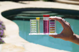 how to use a pool test kit to check water quality