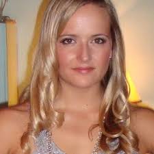 Sterling Robinson (@MissSterling)