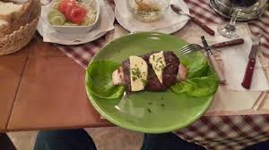 Pizza positano una dintre cele mai gustoase pizza din tirgu mures.servicii de catering complete, pizza & pasta. The 10 Best Restaurants Near Hotel Tempo In Targu Mures Mures County Tripadvisor