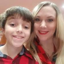 Heather Hukill's Instagram, Twitter & Facebook