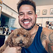 All NEW episode of Ridiculousness today! You know where to find us!