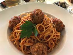 Sukarno hatta indah 1 no. Pizza Hui Pasta Vielleicht Nicht Pfui Aber Irgendwo Gastroguide