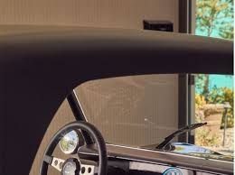 Ritorna l'iconica Dune Buggy della Meyers Manx, ma questa volta è elettrica 