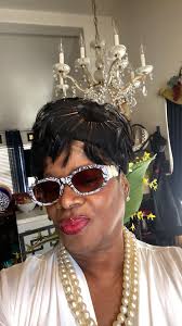 FASHION KINGS & QUEENS