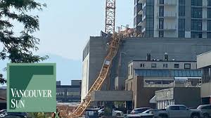 A crane has collapsed on a construction site in downtown kelowna. Vkvgjkvhwksaqm