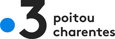 • possui 351.577 habitantes (2010). France 3 Poitou Charentes Wikipedia