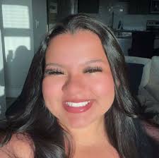 Andrew Heninger and Alyssa Snow's Wedding Website