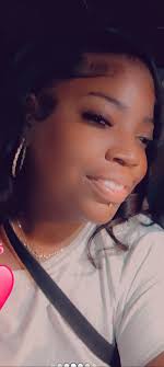 Where my Leo girls that like girls at 👀??? 8/14♌️