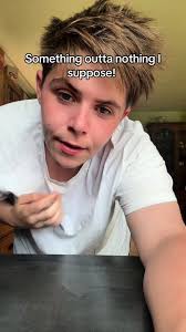 Gochujang vs Sriracha: A Flavor Comparison