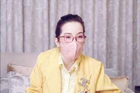 Host-actress Kris Aquino gave new updates about her health conditions,  including a cancer scare last year. Online entertainment host Mama Loi  Villarama recently visited the Queen of All Media in the