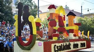 Így lett magyarország mária országa, regnum marianum. Debreceni Viragkarneval Hirado Hu