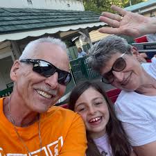 Knoxville woman passes away at 70